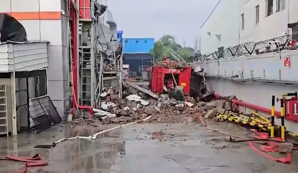 A major fire broke out late Monday night at ILGIM Company, an electronic chip manufacturing unit, in the Ecotech-3 Police Station area | IANS