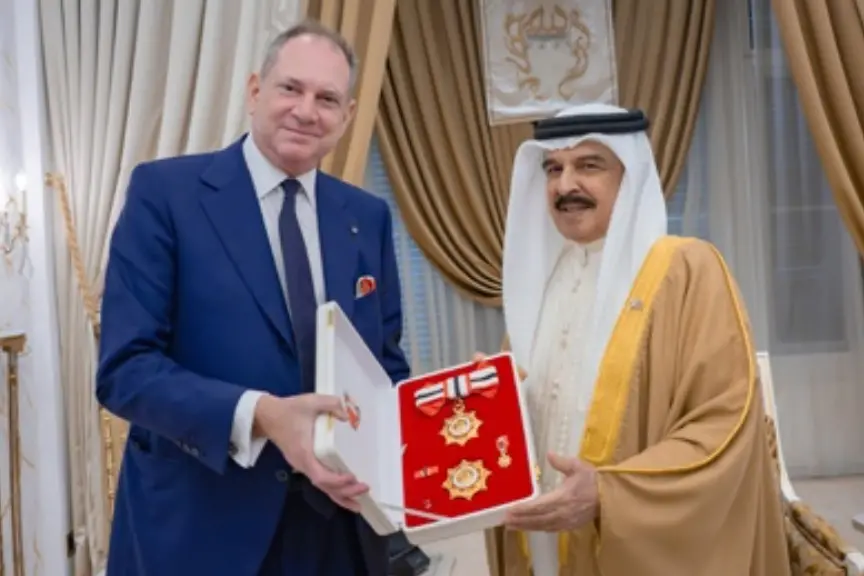 King Hamad Meets Italian Ambassador Andrea Catalano to Strengthen Ties