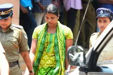 മകൾ അടക്കം മൂന്ന് കൊലപാതകങ്ങൾ: സൗമ്യയുടെ കുറ്റവും പാപബോധവും