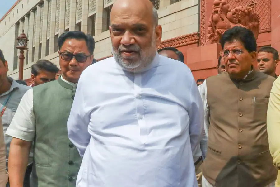 ഷാ സഭയിൽ സംസാരിച്ചാൽ പ്രതിപക്ഷത്തിന് താങ്ങാനാകില്ലെന്ന് റിജിജു;രാജ്യസഭാധ്യക്ഷന്റേത് നിരീക്ഷണംമാത്രം