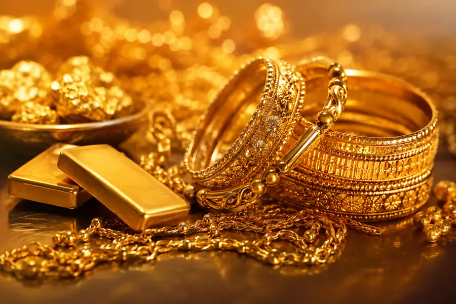 Gold gets costlier on August 8