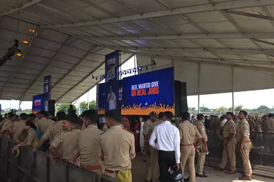₹2-crore pandal, 2000 cops, ₹10-lakh fireworks: Huge crowd awaits Rahul Gandhi in UP