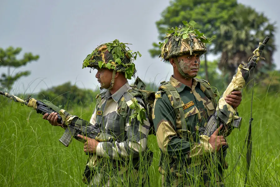 Bangladesh border.jpg