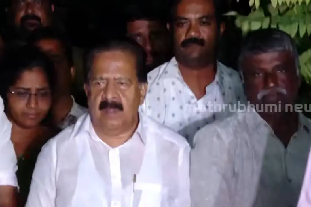 ഗൗതം കൃഷ്ണയുടെ വീട്ടിലെത്തി ആഭ്യന്തര മന്ത്രി രമേശ് ചെന്നിത്തല