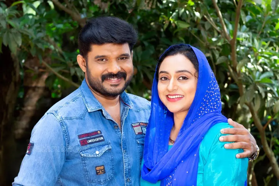 Kalabhavan Navas and Rahna