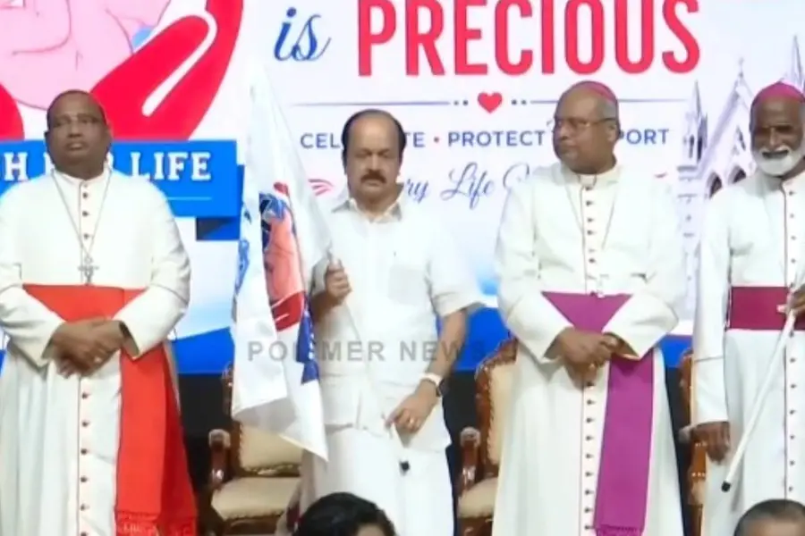 ‘ജീവൻ ആരംഭിക്കുന്നത് ഗർഭധാരണ നിമിഷംമുതൽ’; ആന്റി അബോർഷൻ റാലിയിൽ നിയമസഭാ സ്പീക്കർ;തമിഴ്നാട്ടിൽ വിവാദം