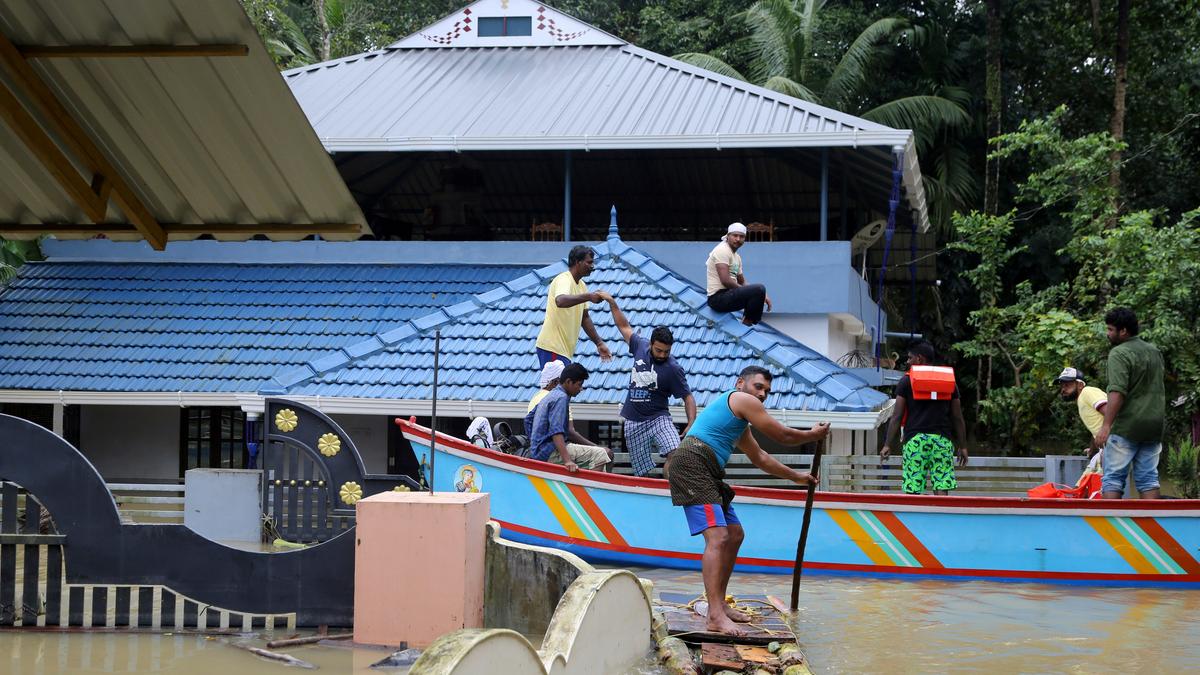 മണലെടുപ്പ് നിരോധനവും കേരള പ്രളയവും: വിശകലനം