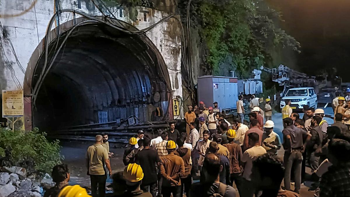 ഉത്തരാഖണ്ഡ് തുരങ്ക അപകടം: ആറ് മരണം, 14 പേർക്ക് പരിക്ക്