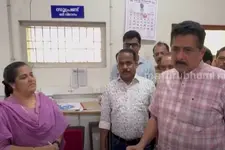 ഫോൺ എടുക്കുന്നതു മുതൽ സർട്ടിഫിക്കറ്റിൽവരെ വീഴ്ച; പരീക്ഷാഭവനിൽ മന്ത്രിയുടെ മിന്നൽപ്പരിശോധന