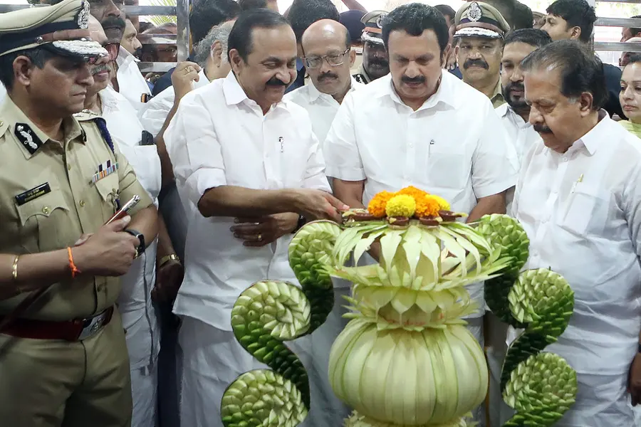 പോലീസ് ഇനി സുഹൃത്ത്; 'മൈ പോലീസ് സ്റ്റേഷൻ' പദ്ധതി മുഖ്യമന്ത്രി ഉദ്ഘാടനംചെയ്തു