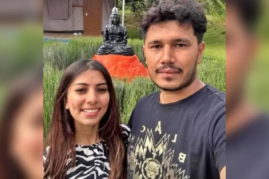 വഴക്കിനിടെ ഭാര്യയുടെ മുഖം തലയിണവെച്ച് മൂടി, മരിച്ചെന്നു മനസിലായതോടെ ഭയന്നു; ഭർത്താവും ജീവനൊടുക്കി