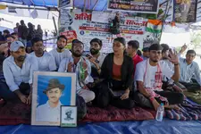 ജാർഖണ്ഡിൽ പ്രതിഷേധം ശക്തമാവുന്നു, ഞായറാഴ്ച ഹേമന്ത് സോറന്റെയും രാഹുൽ ഗാന്ധിയുടെയും കോലം കത്തിക്കും