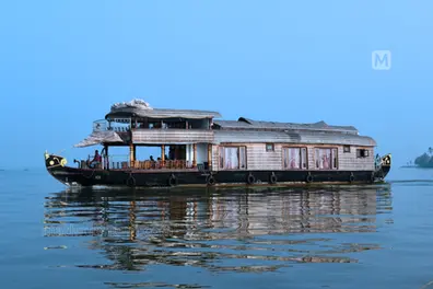 Vembanad houseboats fined Rs 1.17 crore for pollution violations since 2021
