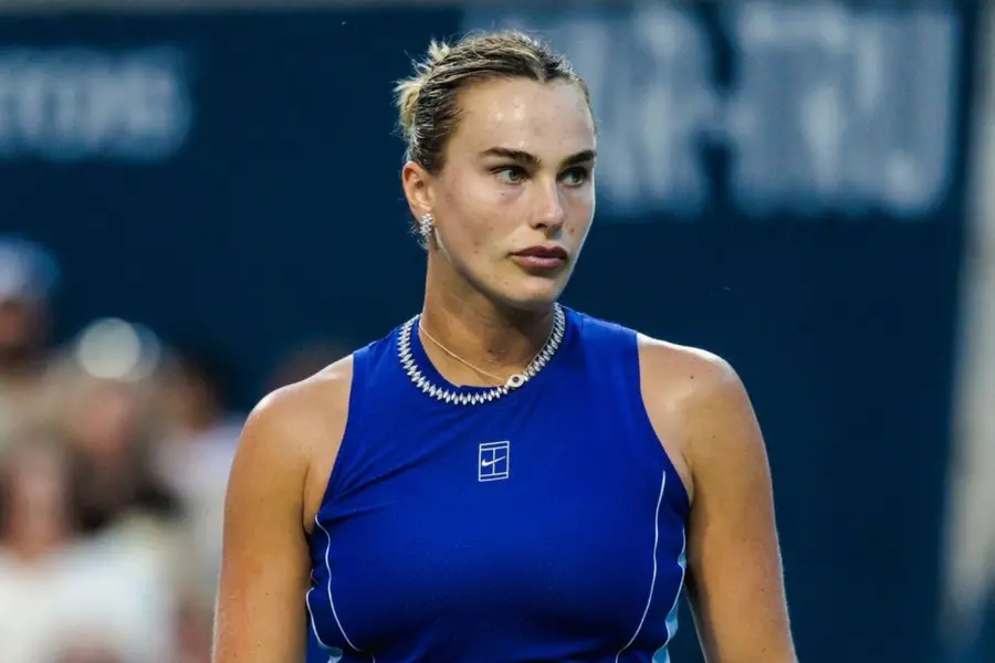 Aryna Sabalenka defeated Talia Gibson (6-2, 7-6)