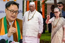 പ്രധാനമന്ത്രി പറഞ്ഞത് തങ്ങളേക്കുറിച്ചാണെന്ന് തോന്നുന്നവരൊക്കെ ദിമാഗി നക്‌സലുകളാകാം- കിരൺ റിജിജു