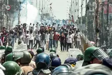 'കോൺസ്റ്റബിൾ പ്രതിഷേധക്കാർക്കിടയിൽ കുടുങ്ങി'; AK-47 ഉപയോഗത്തെ ന്യായീകരിച്ച് ബിഹാർ സർക്കാർ