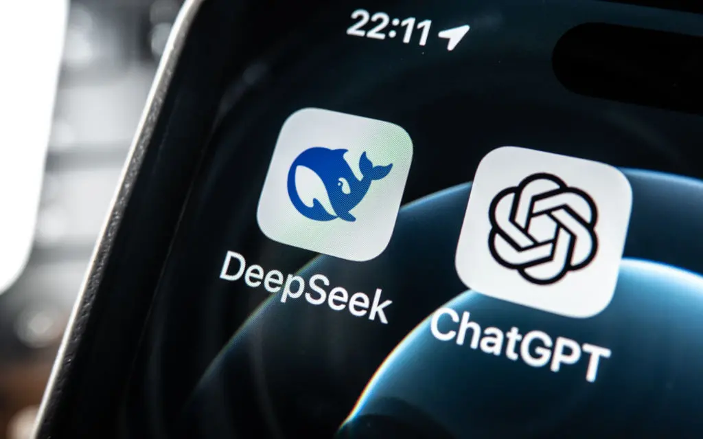 Deepseek, ChatGPT Apps | Photo: Gettyimages