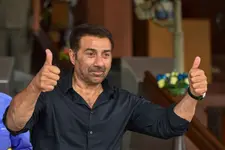 സണ്ണി ഡിയോളിന്റെ പഴയ പാൻമസാല പരസ്യം വൈറലാവുന്നു