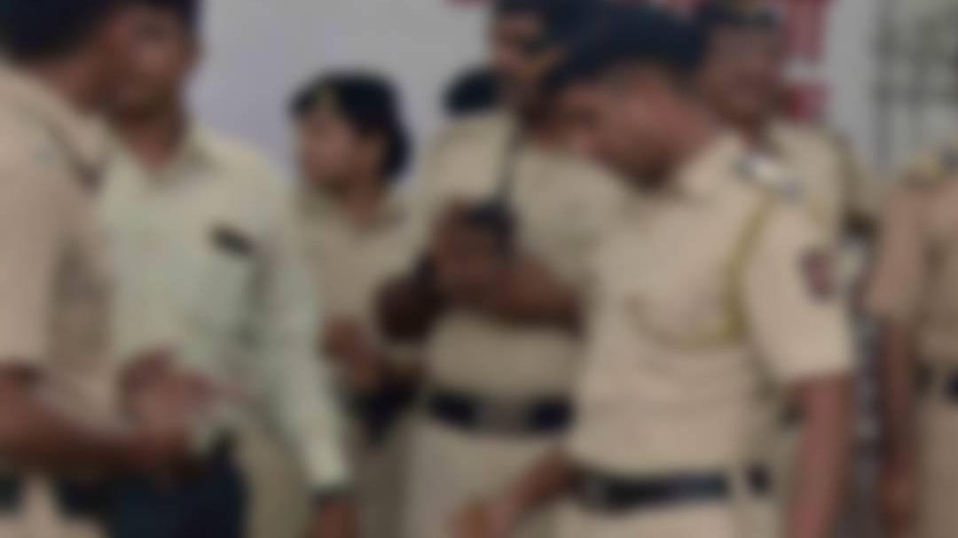 ലാത്തൂരിൽ കാശുമഴ വാഗ്ദാനം; 15-കാരിയെ രക്ഷപ്പെടുത്തി, 13 അറസ്റ്റിൽ