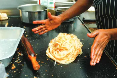 TVM police crack down on illegal street food stalls, measures put in place to thwart violators