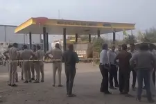 ഡൽഹിയിൽ സിഎൻജി സ്റ്റേഷനിൽ പൊട്ടിത്തെറി; മൂന്ന് ജീവനക്കാർ മരിച്ചു, നാലുപേർക്ക് പരിക്ക്