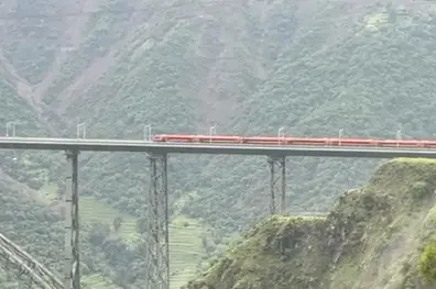 Vande Bharat train clocks nearly 100 kmph on world's highest Chenab Bridge in J&K | WATCH