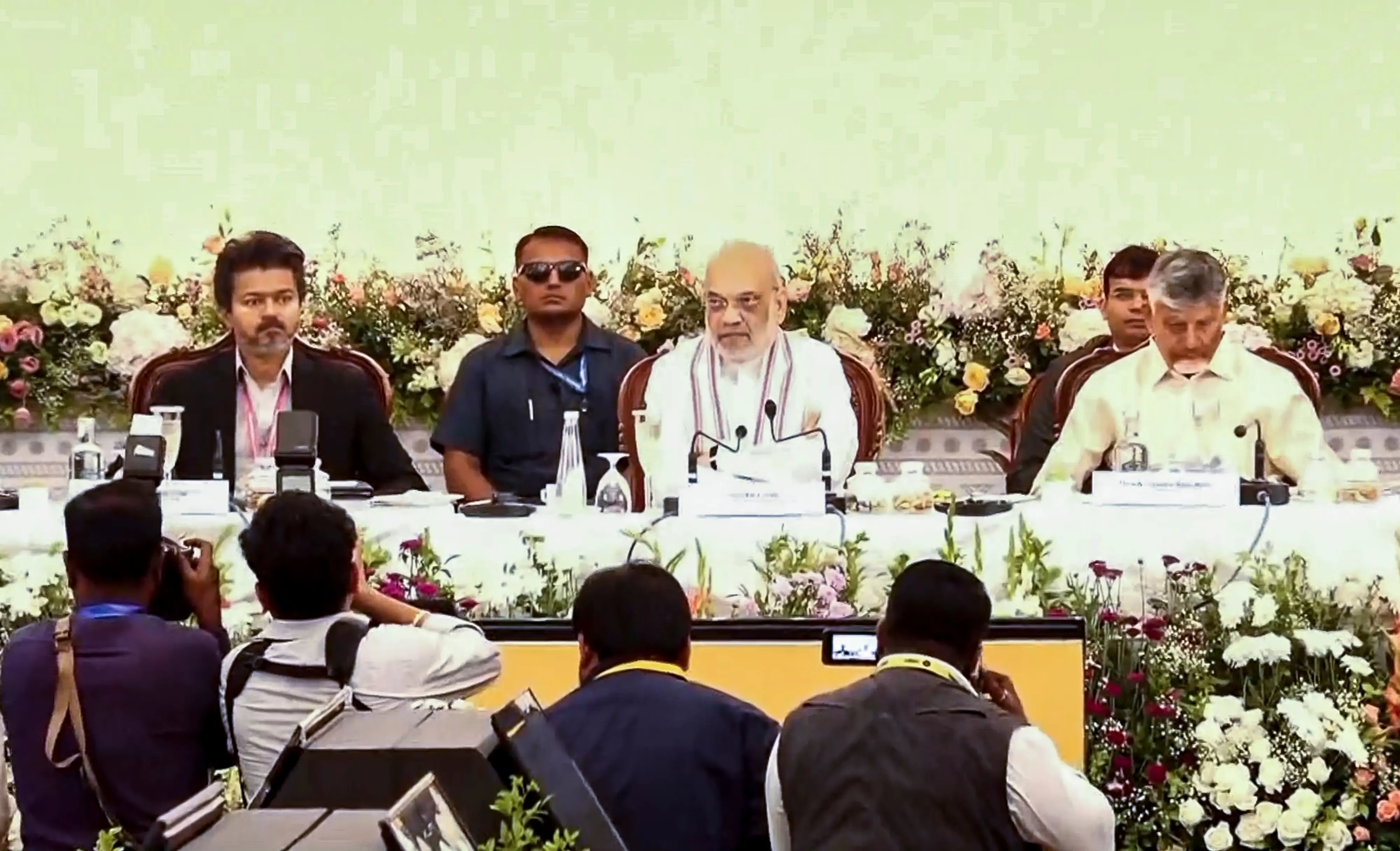 Union Home Minister Amit Shah, centre, with Tamil Nadu Chief Minister Joseph Vijay, left, Andhra Pradesh Chief Minister N Chandrababu Naidu, right, during the 31st Meeting of the Southern Zonal Council (SZC) at Mahabalipuram, in Chengalpattu district.| Photo: PTI