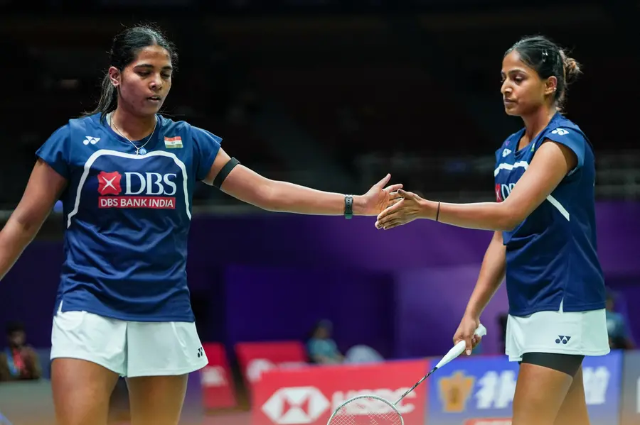 വിജയക്കുതിപ്പ് തുടർന്ന് ട്രീസാ ജോളി-ഗായത്രി ഗോപീചന്ദ് സഖ്യം; ലോക ചാമ്പ്യൻഷിപ്പ് ക്വാർട്ടറിൽ
