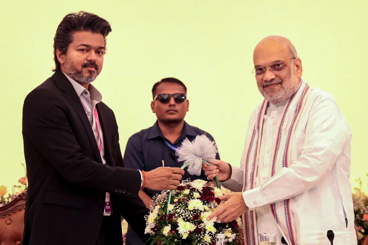 Union Home Minister Amit Shah (R) with Tamil Nadu Chief Minister Joseph Vijay during the 31st Meeting of the Southern Zonal Council (SZC) at Mahabalipuram, in Chengalpattu district. (@CMOTamilnadu/X via PTI Photo)