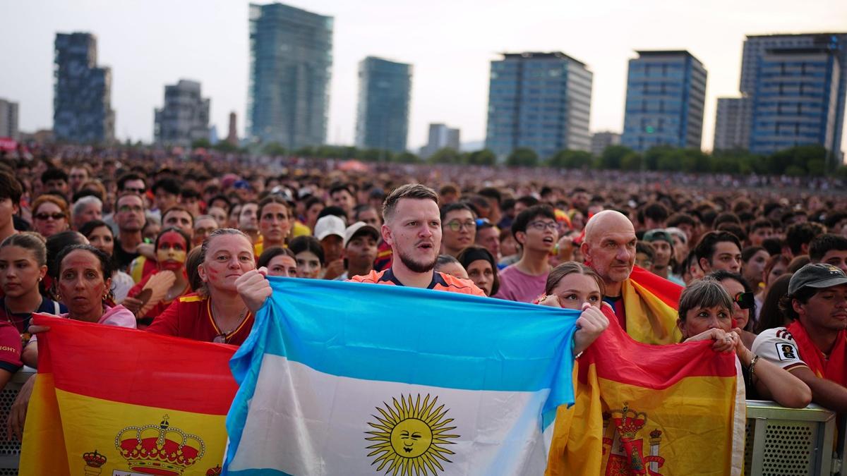 Photo: english.mathrubhumi.com FIFA Suspends Four Argentina Players Over World Cup Final Brawl