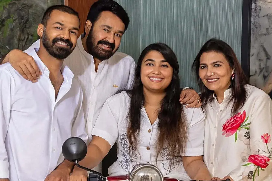 mohanlal family