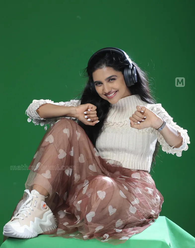 Mamitha Baiju | Mathrubhumi
