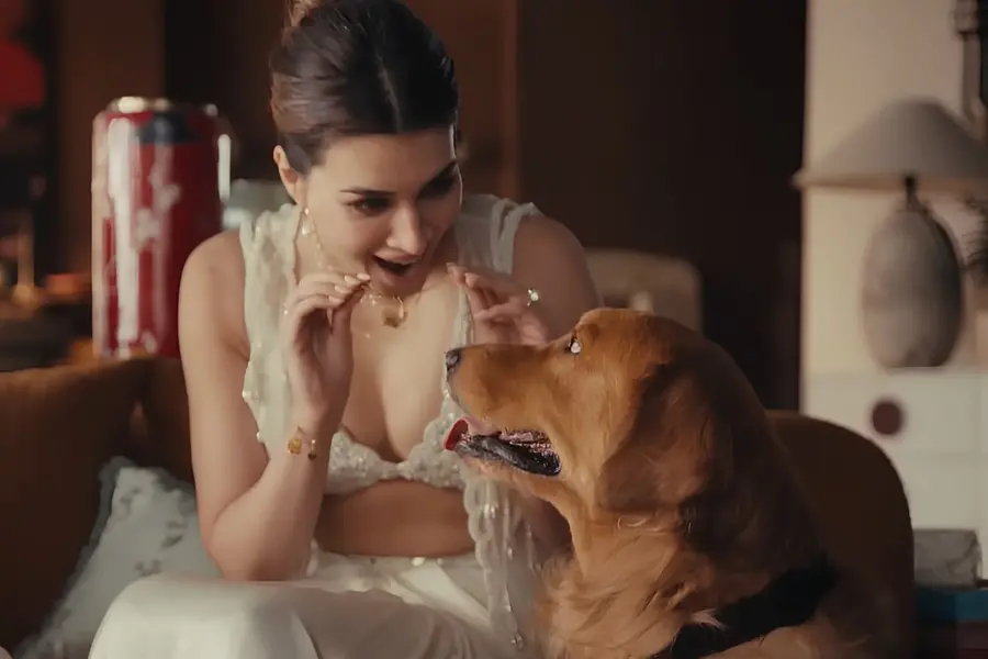 ‘Why’d you tie a Rakhi in bikini?’ Kangana Ranaut reacts to Kriti’s controversial Raksha Bandhan ad