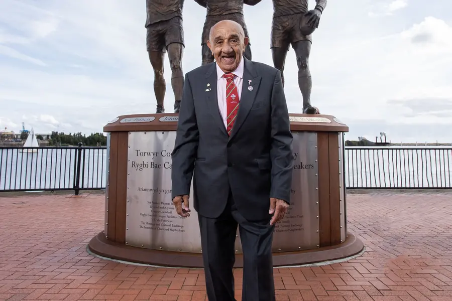 Billy Boston, Welsh rugby league trailblazer, dies at 92
