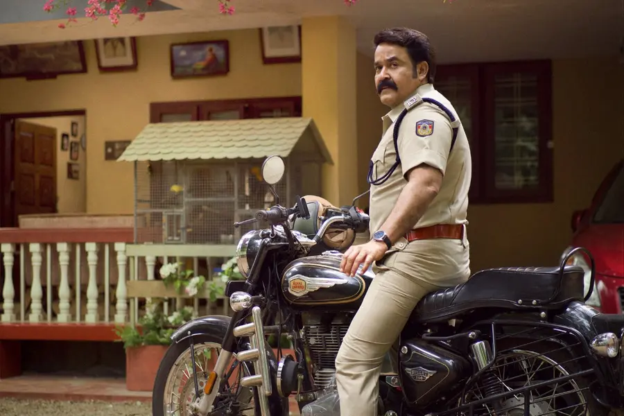 Mohanlal’s cop look is here! ‘Athimanoharam’ drops new Onam poster