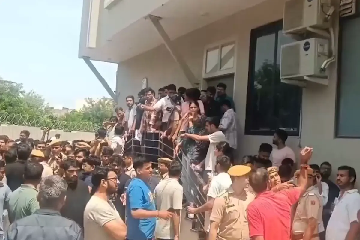 A power outage disrupted the NEET examination at the iON Digital Zone centre in Sitapura, Jaipur.| Photo: IANS