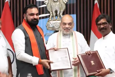 Years-old Son River water dispute: Bihar, Jharkhand sign sharing pact with Amit Shah present