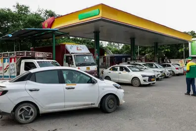 Mahanagar Gas raises CNG price by Rs 2/kg and domestic PNG by Rs 1/SCM