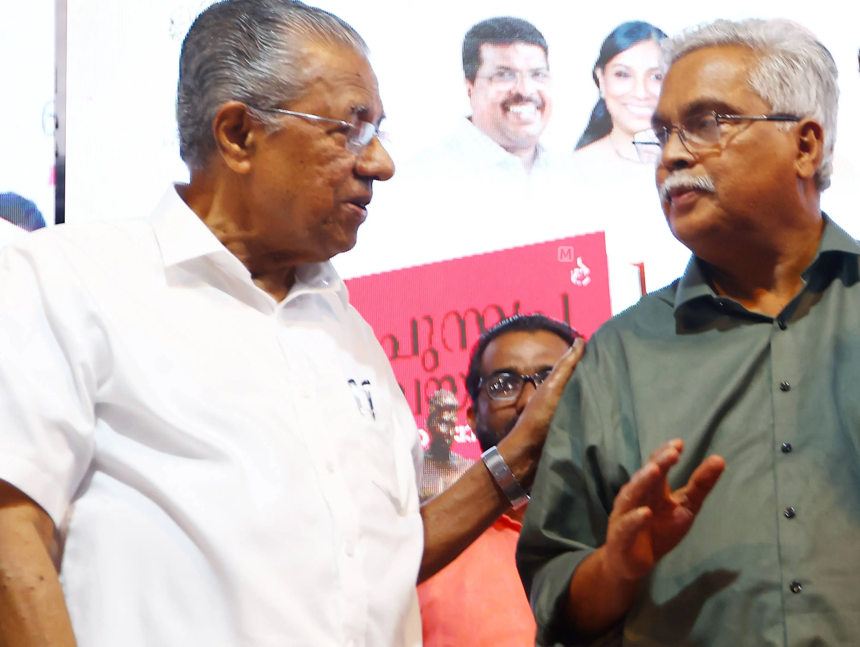 Pinarayi Vijayan, Binoy Viswam | Photo: Mathrubhumi
