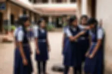 ഓണാഘോഷ ഡ്രസ് കോഡിനെച്ചൊല്ലി തർക്കം;9-ാം ക്ലാസുകാരിക്ക് 10-ാംക്ലാസ് വിദ്യാർഥിനികളുടെ ക്രൂരമർദനം