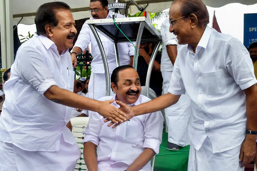 മന്ത്രിസഭയ്ക്ക് ഇന്നും നാളെയും ഐ.ഐ.എമ്മിൽ ക്ലാസ്, എ.ഐ. കാലത്തെ ഭരണംമുതൽ വയോജനക്ഷേമംവരെ പഠിക്കും