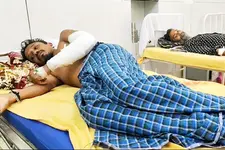വൃത്തിയാക്കുന്നതിനിടെ കിണറ്റിനുള്ളിൽ തീപ്പിടിത്തം; തിരുവനന്തപുരത്ത് മൂന്നുപേർക്ക് പൊള്ളലേറ്റു