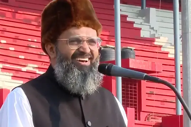 ഇസ്ലാമിൽ ലിംഗവിവേചനമില്ല; സ്ത്രീകൾക്കുമേൽ അനാവശ്യ നിയന്ത്രണങ്ങൾ വേണ്ടെന്ന് പാളയം ഇമാം