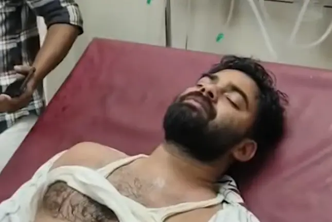 അതുൽ ആശുപത്രിയിൽ | image courtesy: mb news screengrab