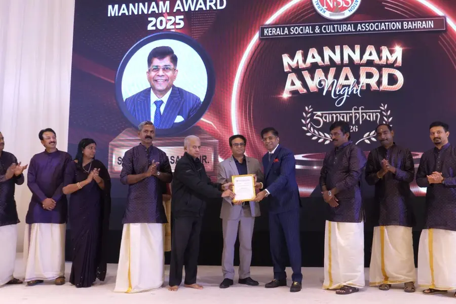 പമ്പാവാസൻ നായർക്ക് കെ.എസ്.സി.എ 'സമർപ്പണം 2026' മന്നം അവാർഡ് നൽകി