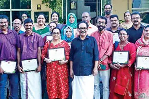 ഗുരുക്കന്മാരിലുള്ളത് യഥാർഥ മാനവികത -ആലങ്കോട് ലീലാകൃഷ്ണൻ