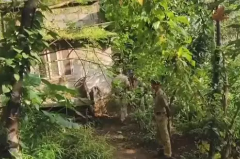 സംഭവസ്ഥലത്തുനിന്നുള്ള ദൃശ്യം | Image courtesy: Mathrubhumi news screngrab
