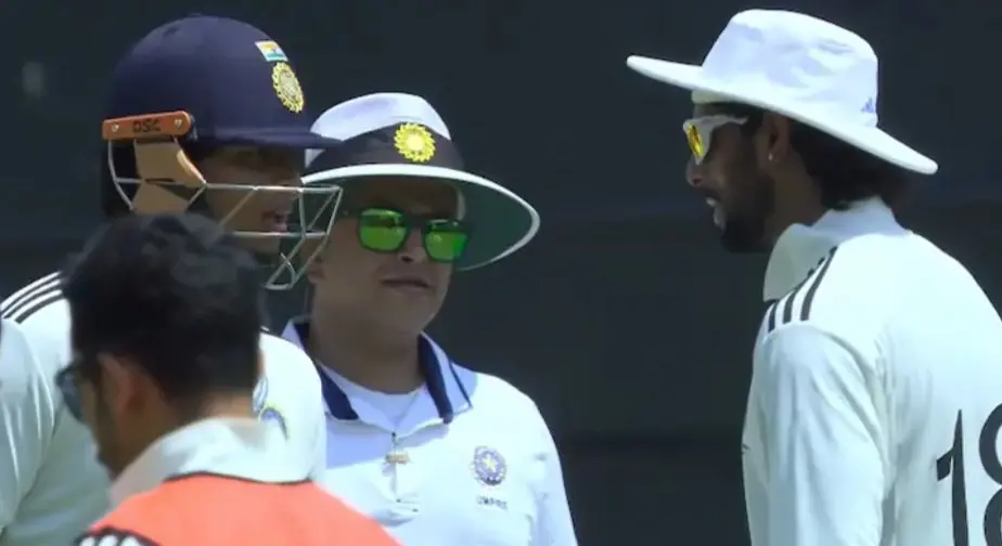 വൈഭവും തിലക് വർമയും | X.com/@CricketCentrl