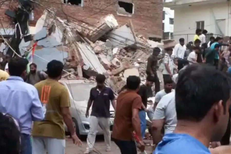 Delhi building collapse: Students trapped as five-storey boys' PG collapses near Satya Niketan
