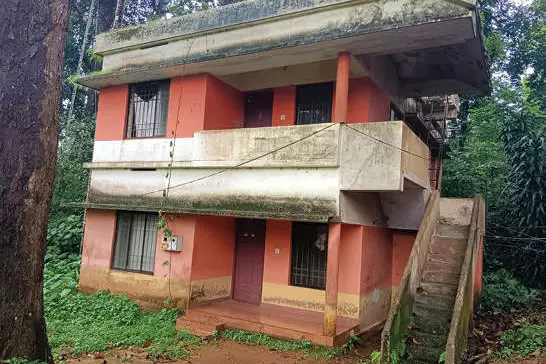 വെള്ളത്തൂവലിന്റെ കാര്യം കഷ്ടമാകും